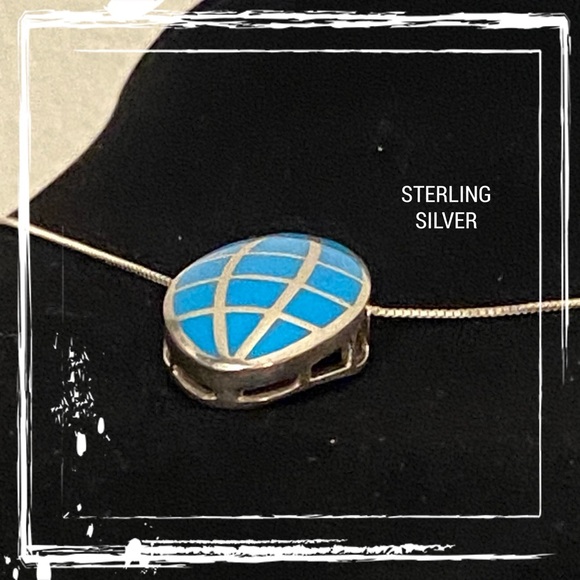 Turquoise Inlay Sterling Silver Oval Pendant Necklace - Picture 8 of 9